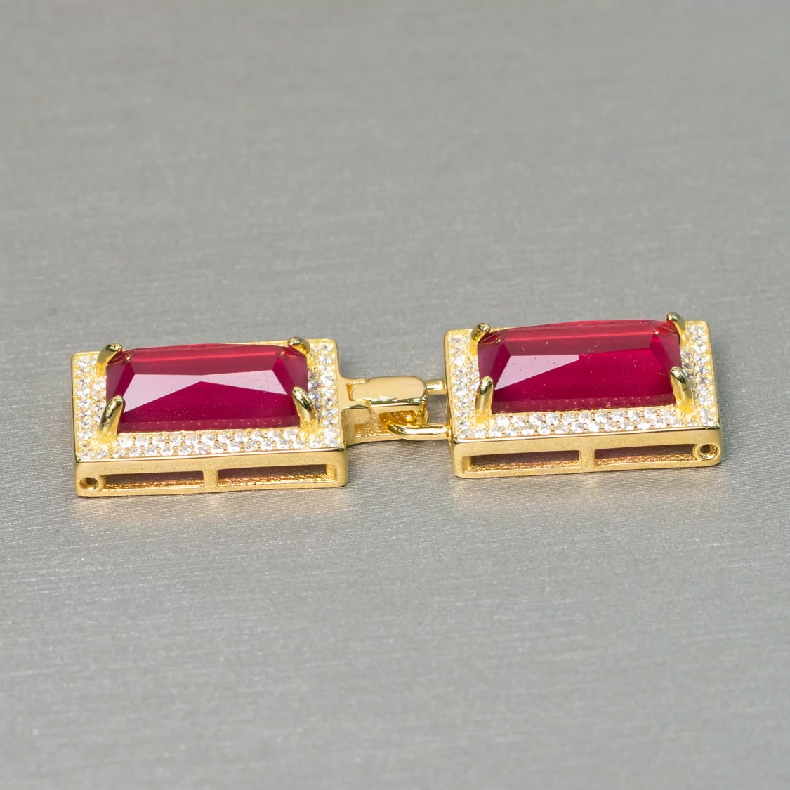 Chiusura Di Argento 925 Multifilo Con Zirconi E Rettangolo Di Topazio CZ 12x45mm Dorato Ruby 1pz-CHIUSURE DI ARGENTO | Worldofjewel.com